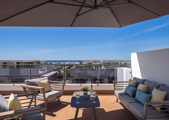 Ocean View Rooftop Paradise, Tavira 아파트 *