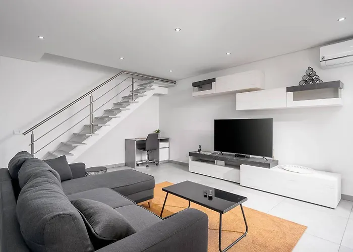 Ocean View Rooftop Paradise, Tavira Daire